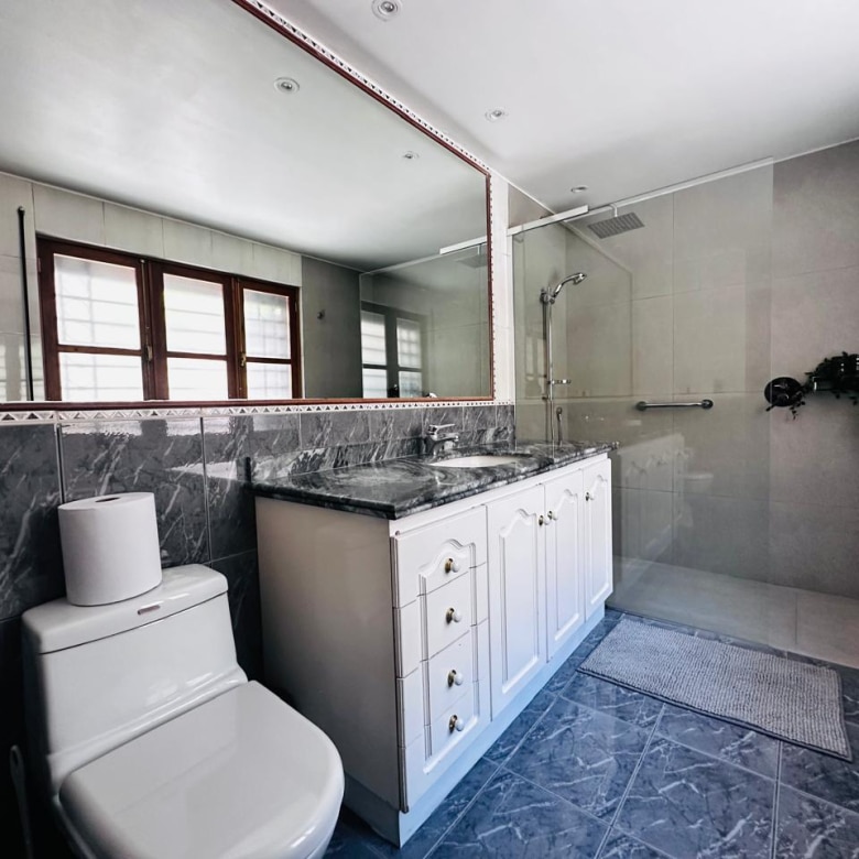 Casa en Venta Camino Real, Lo Barnechea