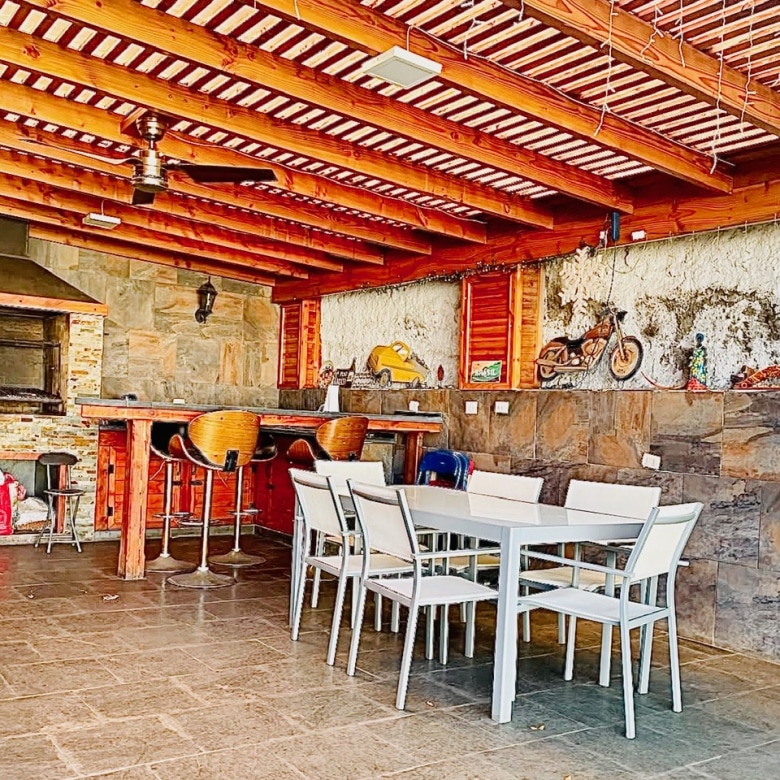Casa en Condominio. Calle Onofre Jarpa, La Reina