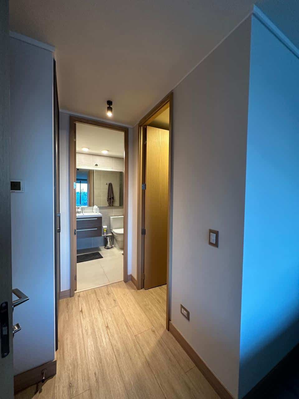 Departamento La Dehesa,. El Rodeo con Av. La Dehesa