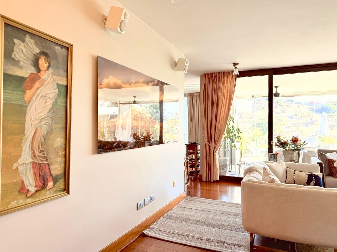 Exclusiva Casa en condominio, en Camino El Huinganal