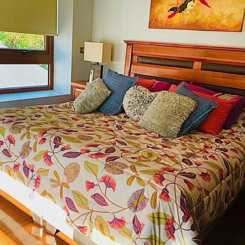 Casa en Condominio. Calle Onofre Jarpa, La Reina