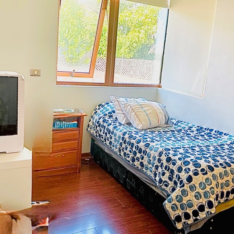 Casa en Condominio. Calle Onofre Jarpa, La Reina