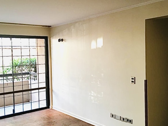 Departamento a una cuadra Metro Simón Bolívar, Ñuñoa