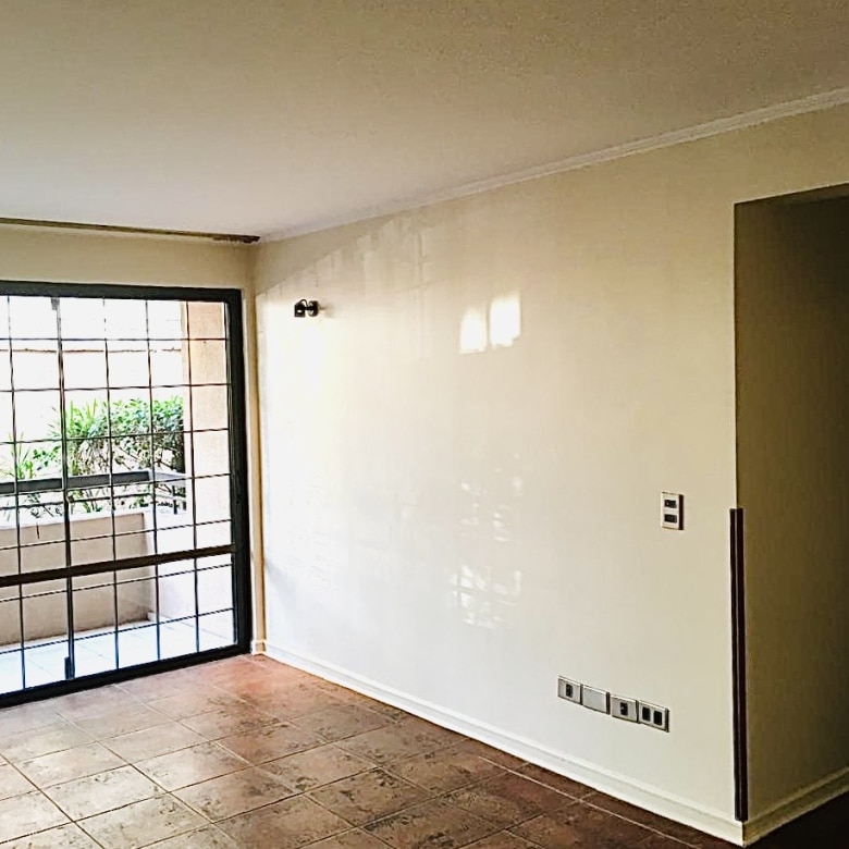 Departamento a una cuadra Metro Simón Bolívar, Ñuñoa