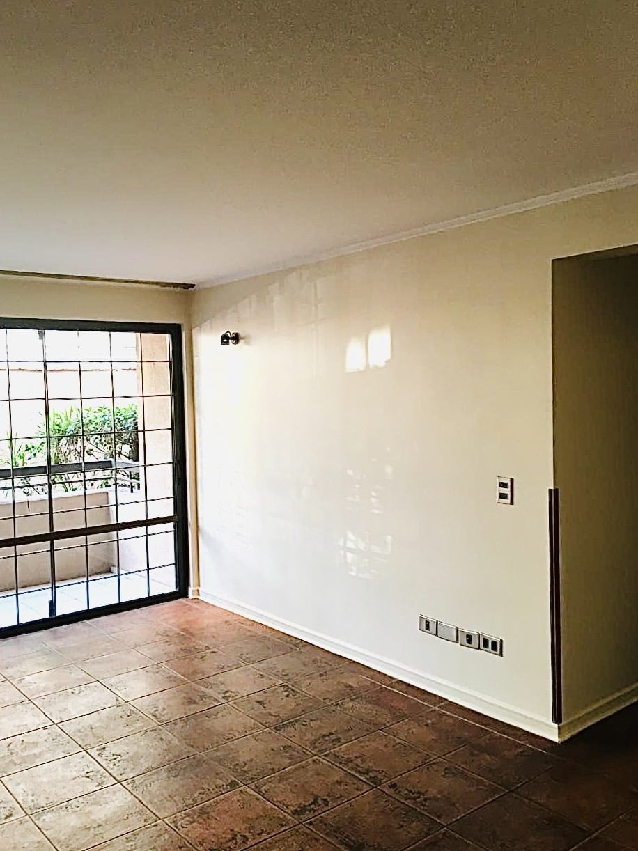 Departamento a una cuadra Metro Simón Bolívar, Ñuñoa