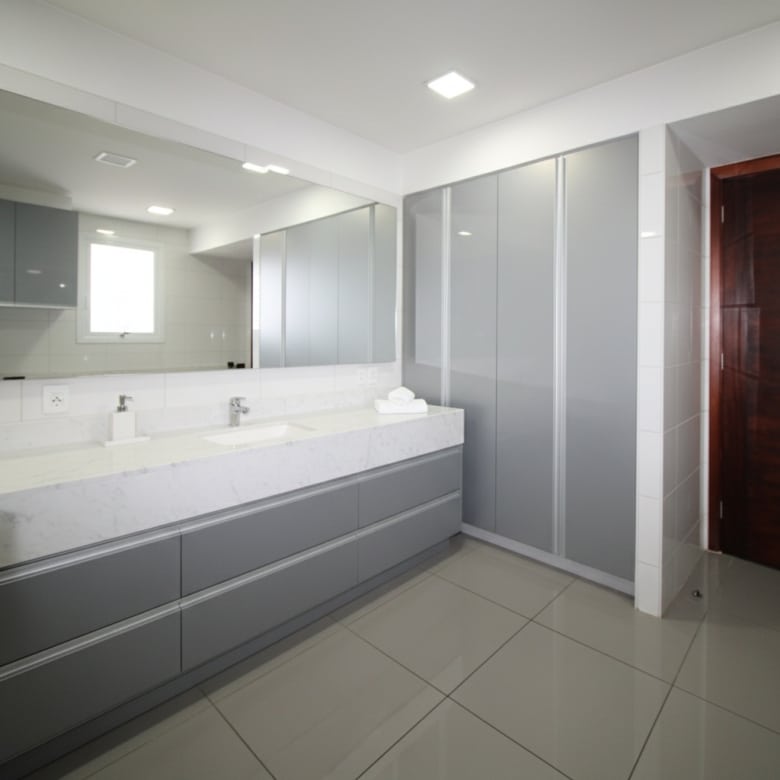 Departamento en el corazón de El Golf, Las Condes