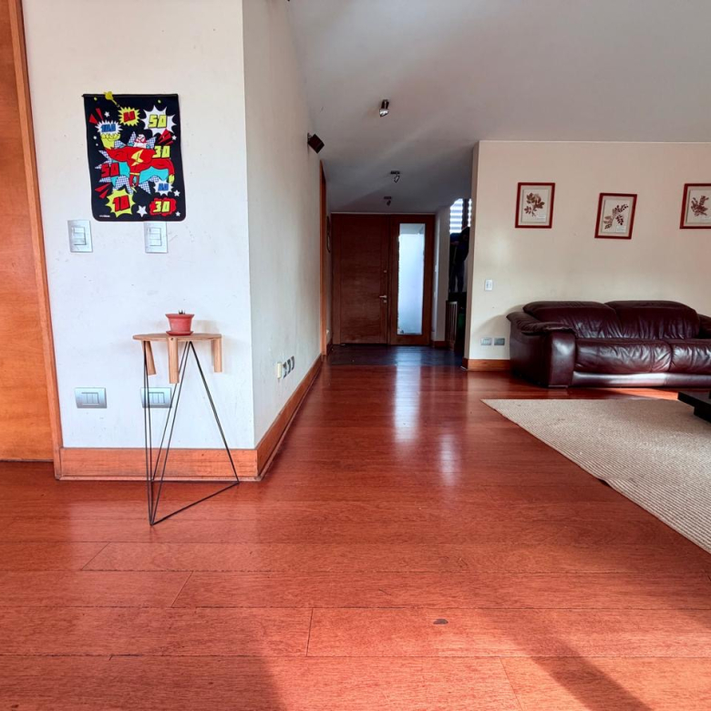 Exclusiva Casa en Condominio, El Huinganal, Lo Barnechea