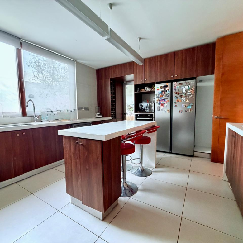 Exclusiva Casa en Condominio, El Huinganal, Lo Barnechea