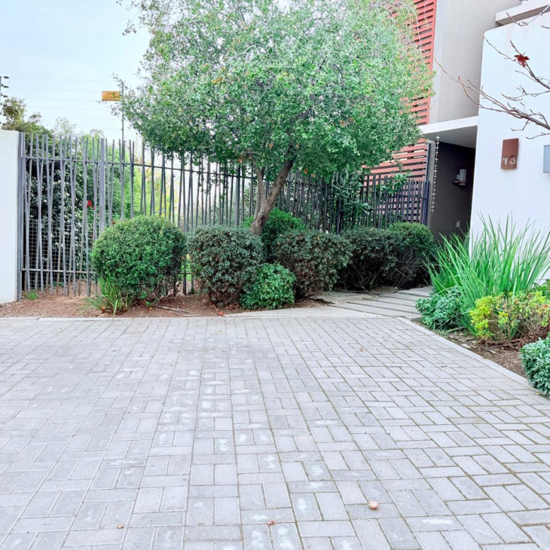 Exclusiva Casa en Condominio, El Huinganal, Lo Barnechea