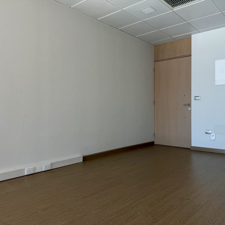 Oficina en Arriendo La Dehesa 90 m2
