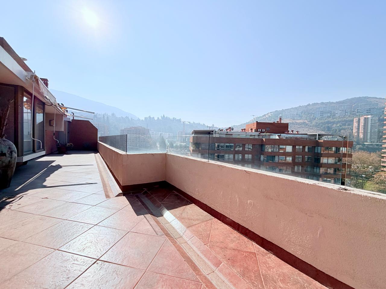 Exclusivo Penhouse con Vista Panorámica. Vitacura