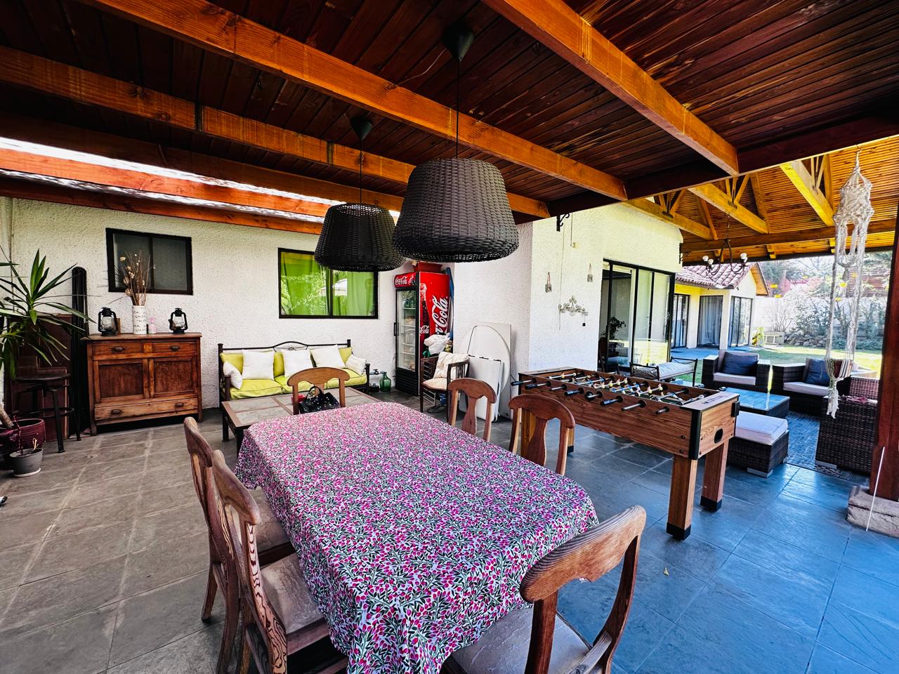 WhatsApp Image 2025-07-19 at 1.08.31 PM (22) Exclusiva casa con gran jardín en Lo Barnechea