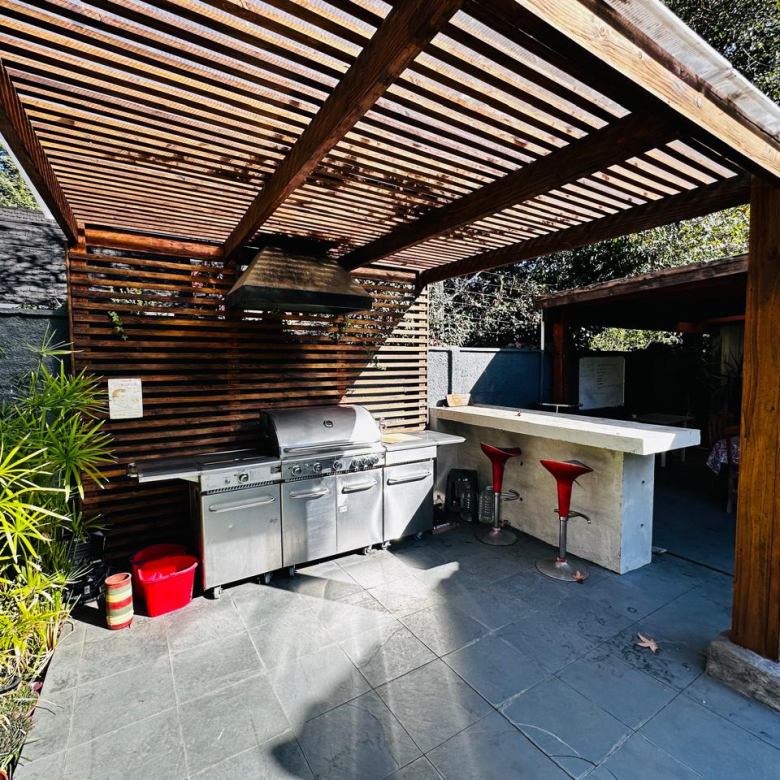 Exclusiva casa con gran jardín en Lo Barnechea