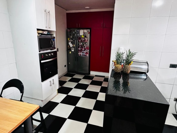 Exclusiva casa con gran jardín en Lo Barnechea