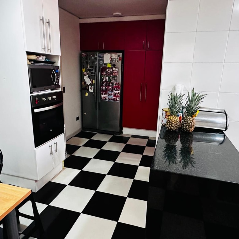 Exclusiva casa con gran jardín en Lo Barnechea