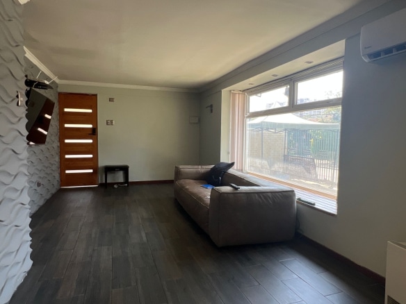 Hermosa Casa en venta. Las Condes