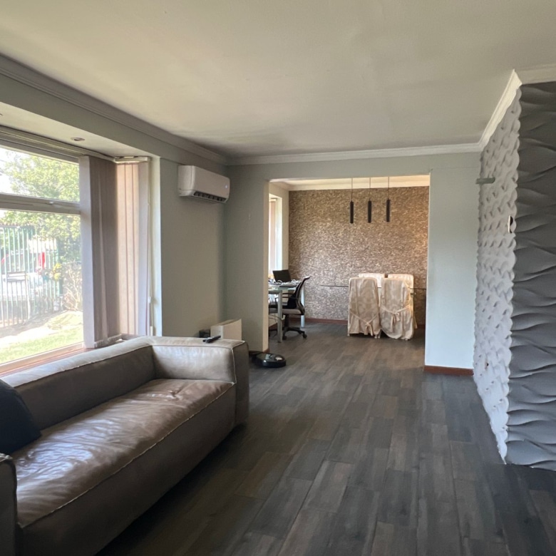 Hermosa Casa en venta. Las Condes
